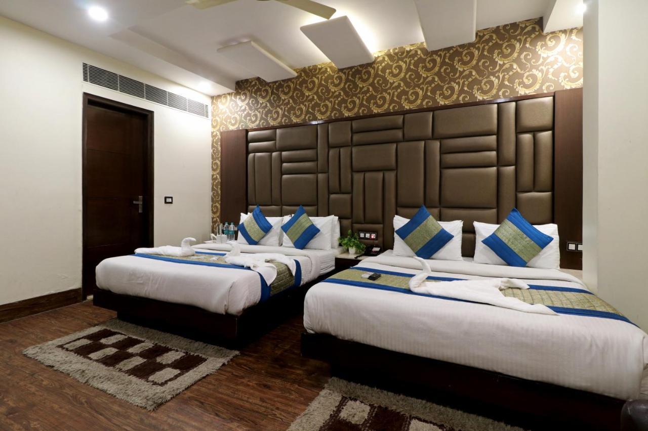 Hotel Mannat International By Mannat Νέο Δελχί Εξωτερικό φωτογραφία