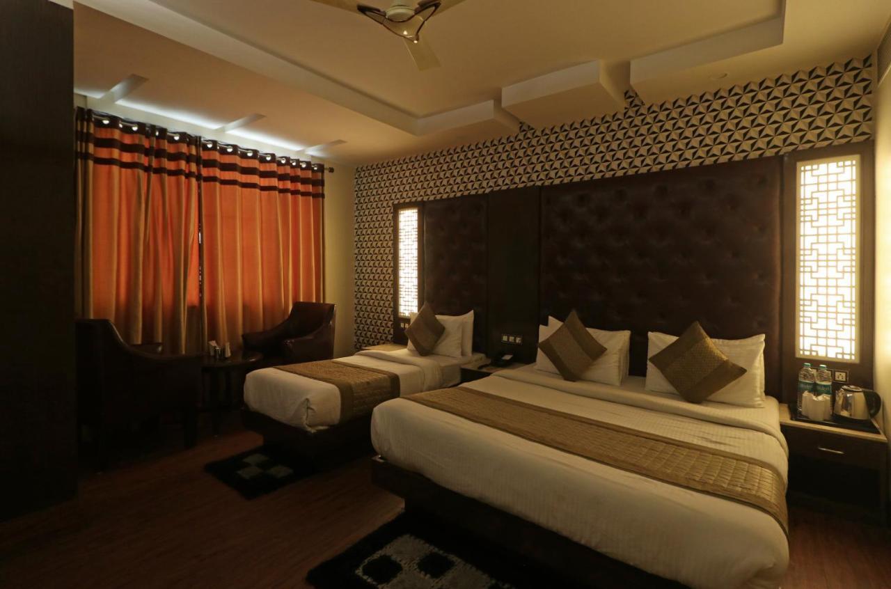 Hotel Mannat International By Mannat Νέο Δελχί Εξωτερικό φωτογραφία