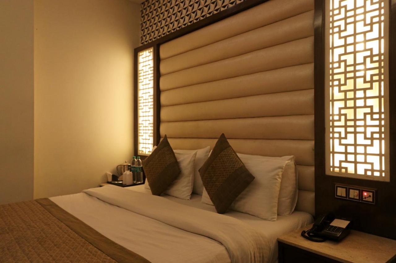 Hotel Mannat International By Mannat Νέο Δελχί Εξωτερικό φωτογραφία